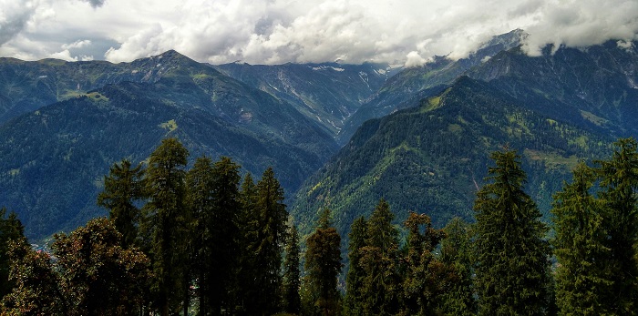 Weather, the climate in the Himalayas