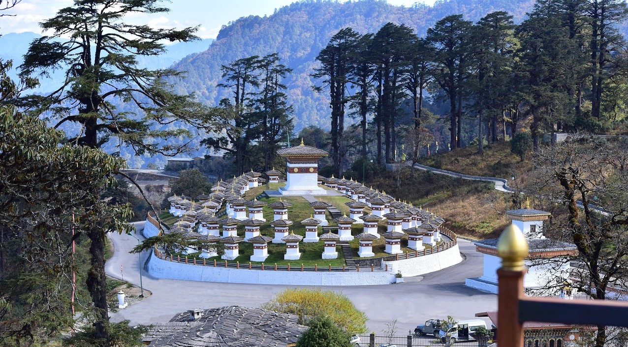 Dochula Pass 108 chortens, best places to visit in Bhutan with Himalayan mountain views