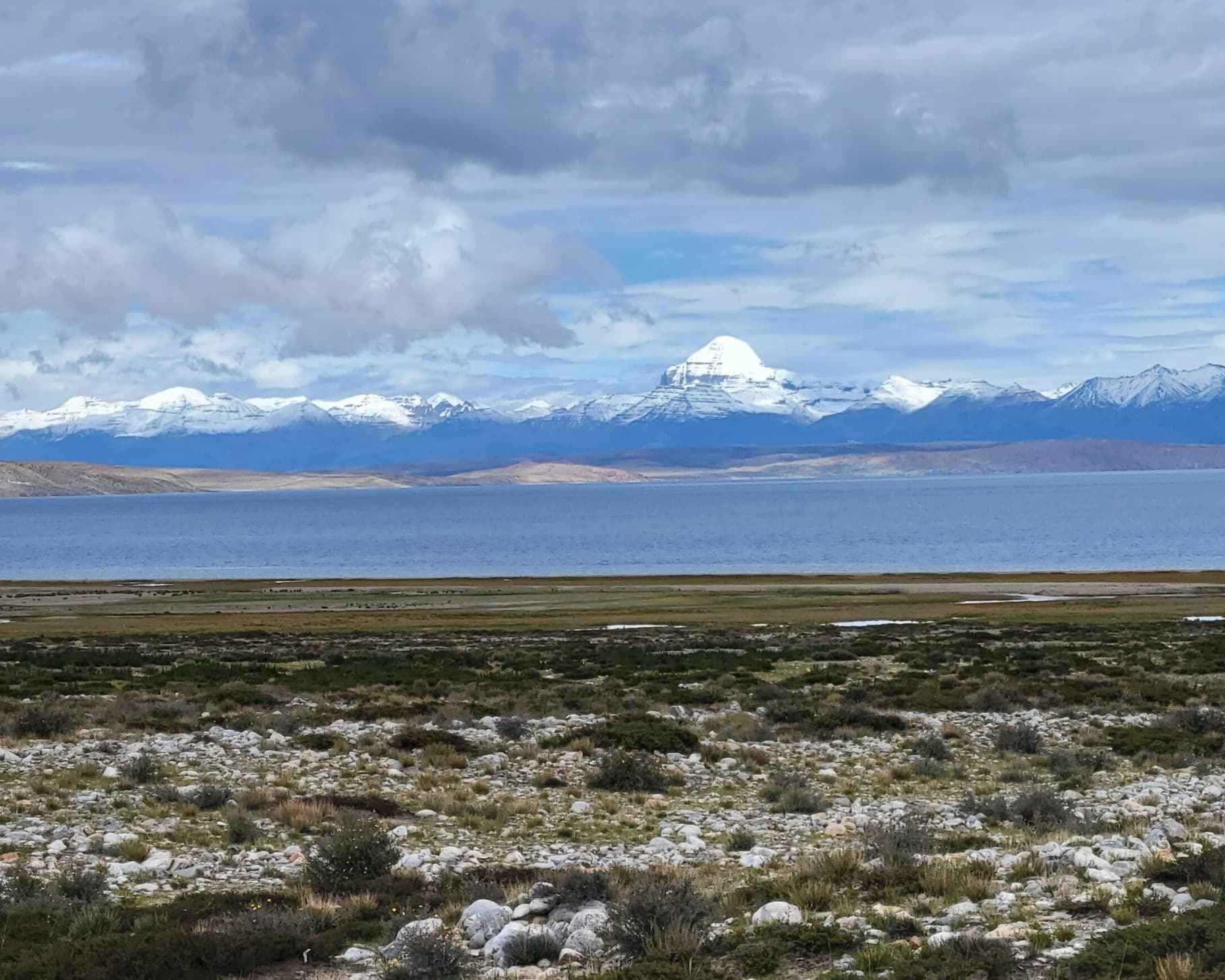 Lake Mansarovar with Mount Kailash in the backdrop during Kailash Yatra